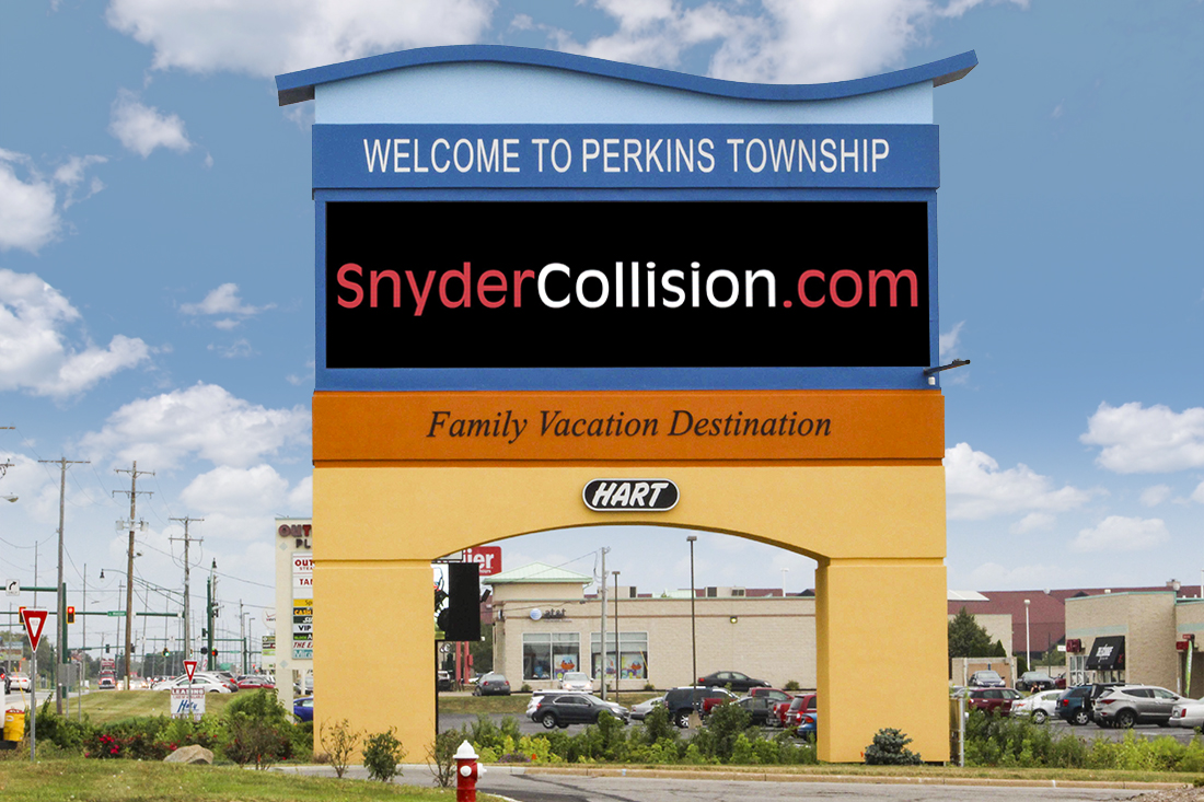 Snyder Collision image advertising their website